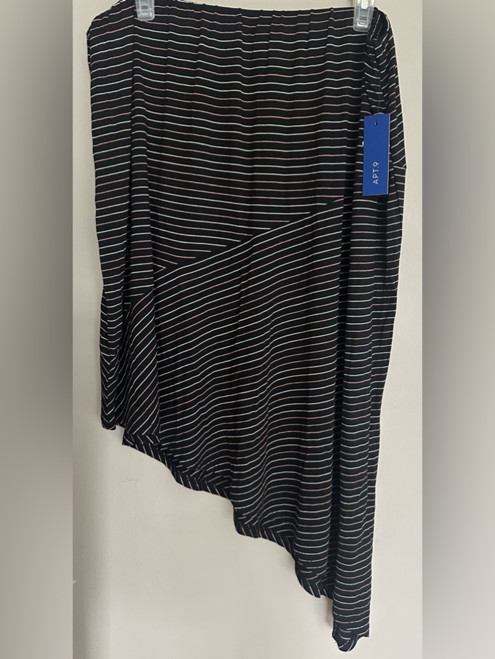 Apt. 9 BLACK size XL Striped Asymmetrical Hem Skirt with PINK & WHITE Lines